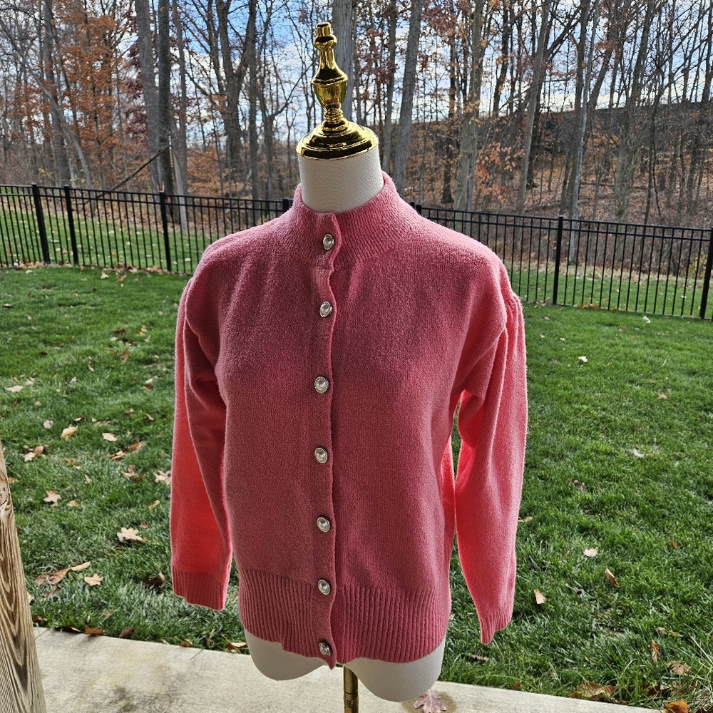 Vintage | Pink Pearl Button Cardigan